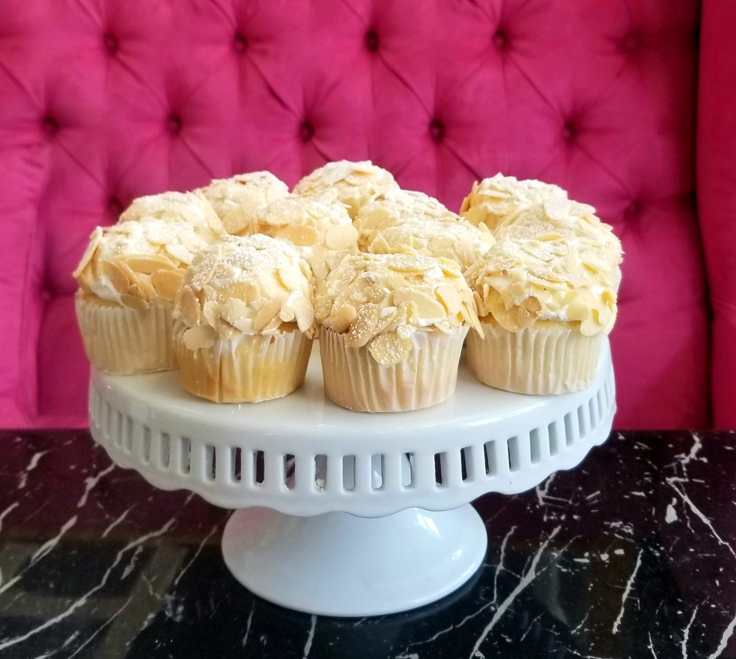 Burnt Almond Cake Gourmet Cupcake