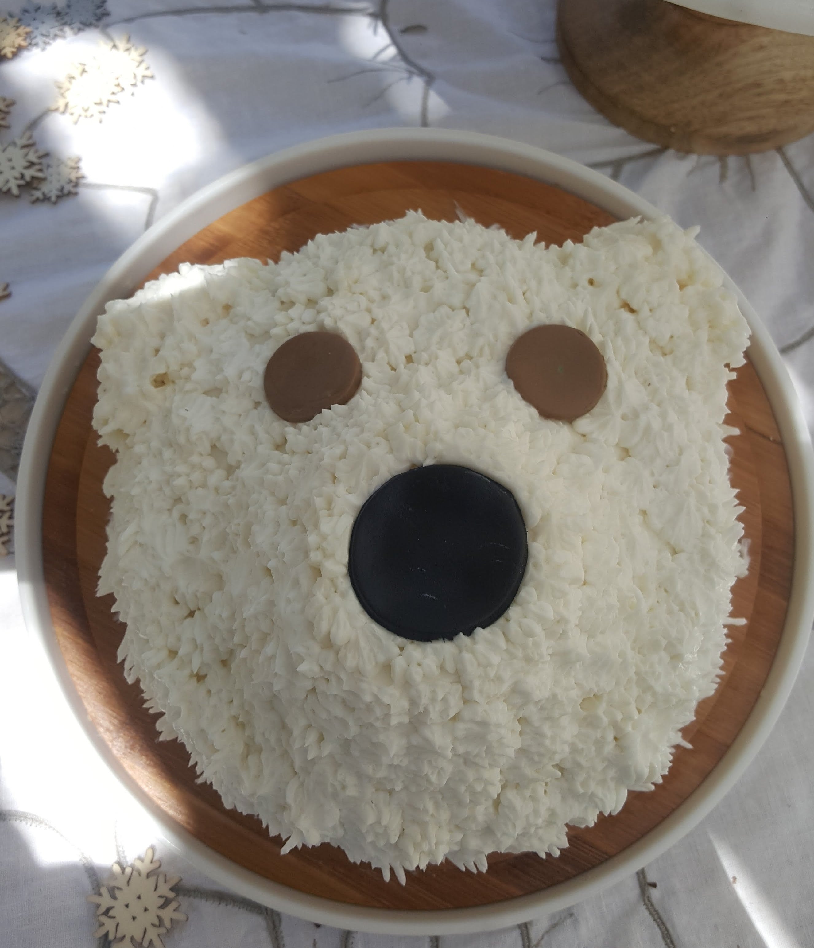baby's first birthday smash cake bear face